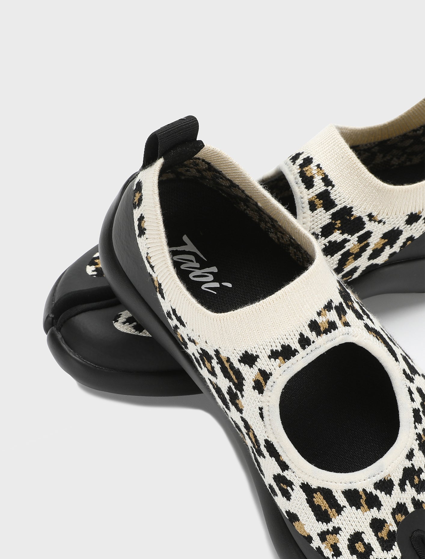 Tabi Footwear Tabi Sandal Women Sandals White Leopard
