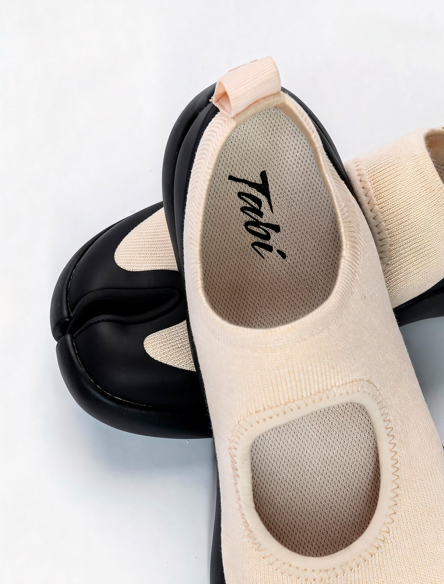 Tabi Footwear Tabi Sandal Women Sandals Off-white/Black